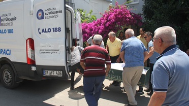 Serik'te Bahçede Ölü Bulundu
