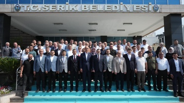 Bakan Ersoy'dan AK Parti'ye katılan belediyelere ziyaret