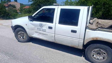 Bilecik'te motosiklet kamyonete çarptı: Sürücü yaralandı