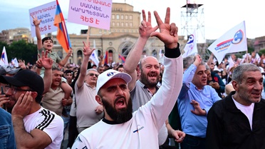 Ermenistan'da Seçim Günü: Paşinyan'ın Zorlu Süreci