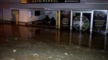 Konya'da dağlık alandan gelen sel etkili oldu