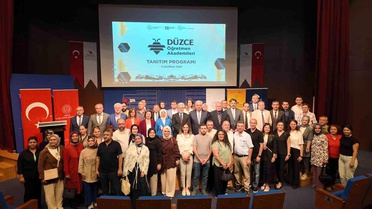 Öğretmen Akademileri Düzce'de başladı