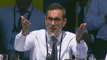 Şekip Mosturoğlu: Genel kurula mı geldiniz, yoksa maça mı?