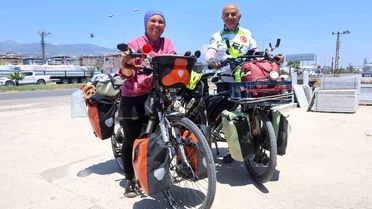 70 Yaşındaki Çiftin Bisikletle Türkiye Turu