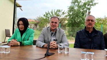 Başkan Özdoğan: 'Hacılar'a yakışır şekilde hizmet etmek için çalışıyoruz'