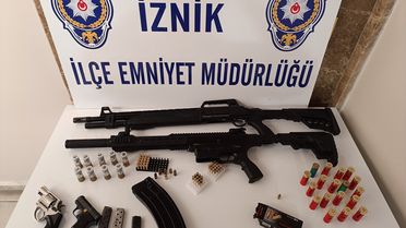İznik'te Silah Operasyonu: 2 Gözaltı