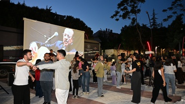 Demirci’de Gezen Sinema Tırı Coşkulu Etkinlik Düzenledi