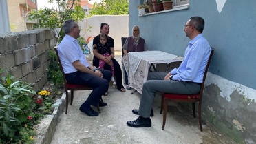 Kaymakam Özderin Aileleri Ziyaret Etti