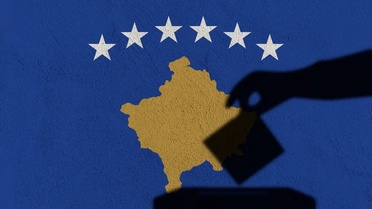 Kosova'da Erken Seçimler Başladı