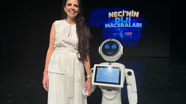 Neci'nin Diji Maceraları: Dijital Tiyatro