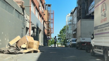 'Karımla aranda ne var?' diyerek eşinin çalışanını vurdu; Çanakkale'de yakalandı