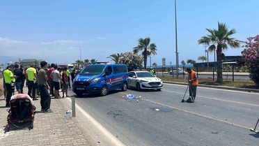 Alanya'da kamyonet ile çarpışan motosikletin genç sürücü hayatını kaybetti