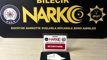 Bozüyük'te Uyuşturucu Operasyonu: 3 Gözaltı