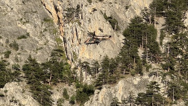 Dağda Yaralı Kişi Askeri Helikopterle Kurtarıldı