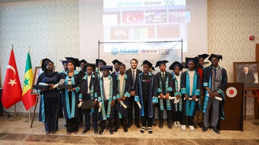 Dakar'da Mezuniyet Coşkusu