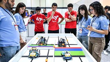 Robot Olimpiyatı'nda 254 takım yarıştı