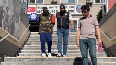 Çanta Hırsızı Havalimanında Yakalandı