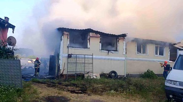 Karapürçek’te Ahşap Evde Yangın