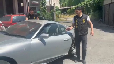 Lüks Araç Dolandırıcılığı Operasyonu