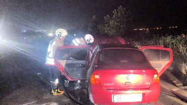 Hatay'da Seyir Halindeki Otomobil Yandı