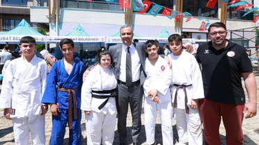 Onikişubat Belediyesi’nden özel çocuklara bahar şenliği