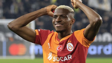 Osimhen'den dünyaca ünlü yıldıza çağrı: Seni bekliyoruz, bu ailenin bir parçası ol