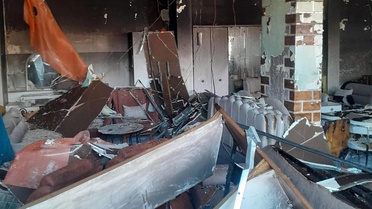 Reyhanlı'da iş yeri alevlere teslim oldu
