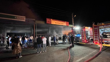 Bafra'da Sanayi Sitesinde Yangın