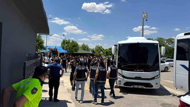 Şanlıurfa'da Silahlı Suç Örgütüne Büyük Operasyon