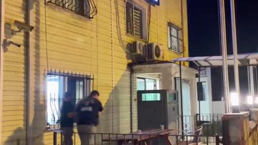 Sarıyer'de Araçtan Silah Gösterdi, Oyuncak Çıktı