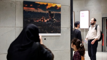 Tahran'da Savaş Fotoğraf Sergisi