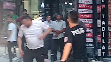Yalova'da Bıçaklı Kavga: İki Yaralı