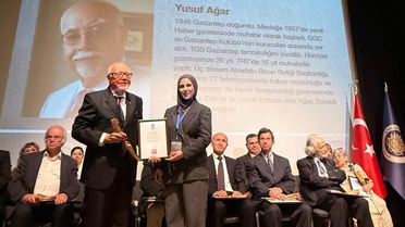 Yusuf Ağar'a meslekte yarım asrı aşan emeği için onur ödülü