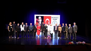 2.Yüzyıl Cumhuriyet Ödülleri sahiplerini buldu