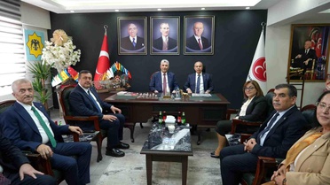 Bakan Bolat'tan MHP Gaziantep'e Ziyaret