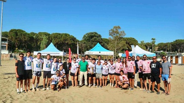 Burhaniye'de Plaj Korfbol Şampiyonası
