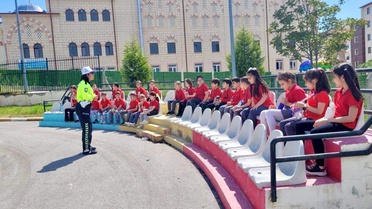 Bilecik'te öğrencilere trafik eğitimi