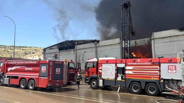 Gaziantep'te Tekstil Fabrikasında Yangın