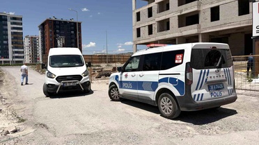 Kayseri'de İnşaatta İşçi Havalandırma Boşluğuna Düştü