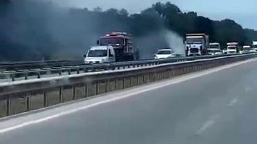 İzmir-Bursa kara yolunda alevler korkuttu