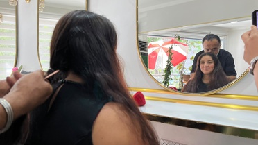 Özlem Deniz'den Anlamlı Bağış