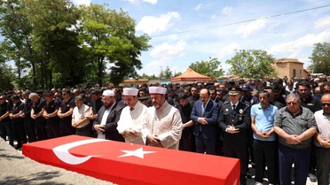 İtfaiyeci Mehmet Tekeli şehit oldu, son yolculuğuna uğurlandı