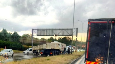 Eskişehir'de Şiddetli Yağış Trafik Kazalarına Neden Oldu