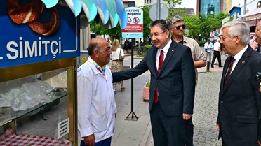 Vali Yılmaz Esnafla Buluştu