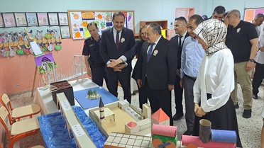 Adana'da öğrencilere halk eğitimden kıyafet yardımı