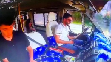 Adana'da Dolmuş Kazası: 7 Yaralı