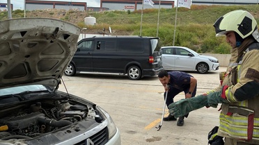 Kahramankazan'da Otomobil Motoruna Yılan Girdi