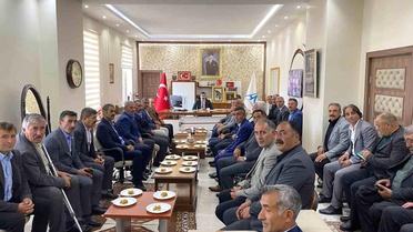 Arpaçay'da Muhtarlarla İstişare Toplantısı