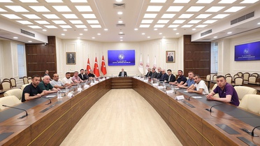 Bakan Işıkhan Maden İşçilerini Kabul Etti