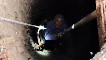 Batman'da su kuyusuna düşen vatandaş kurtarıldı